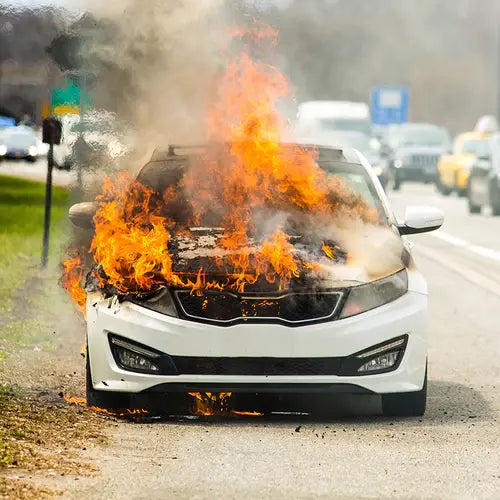 Voiture qui prend feu